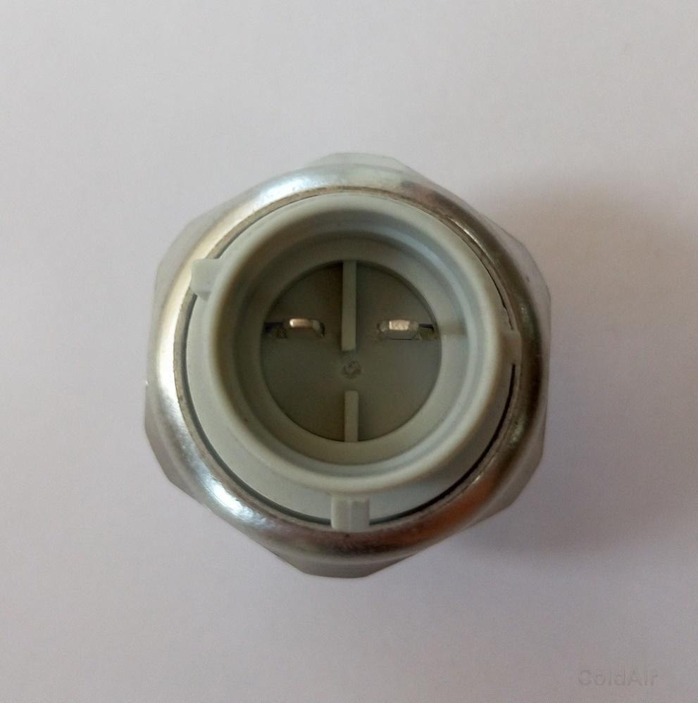 Датчик давления RC-U0439B для Honda/Acura, M11-P1.0, 3/8-24 UNF Male. HP: 32 kg/cm2 Off,  LP: 2.0 kg/cm2 Off, R-12, R-134a.
