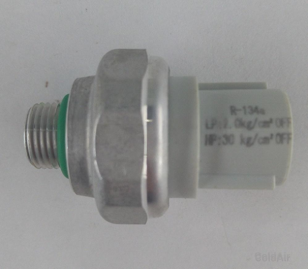 Датчик давления RC-U0439C для Honda/Acura, 3/8-24 UNF Male. HP: 30 kg/cm2 Off,  LP: 2.0 kg/cm2 Off, R-12, R-134a.